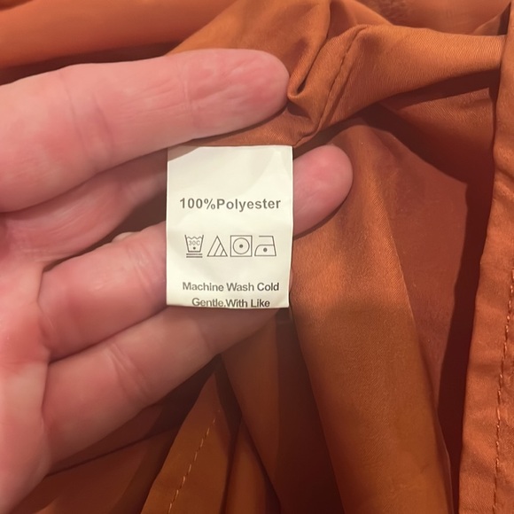 Shein polka dot top, v neck rust color sheer, with lining baby doll top 3XL - Picture 7 of 7